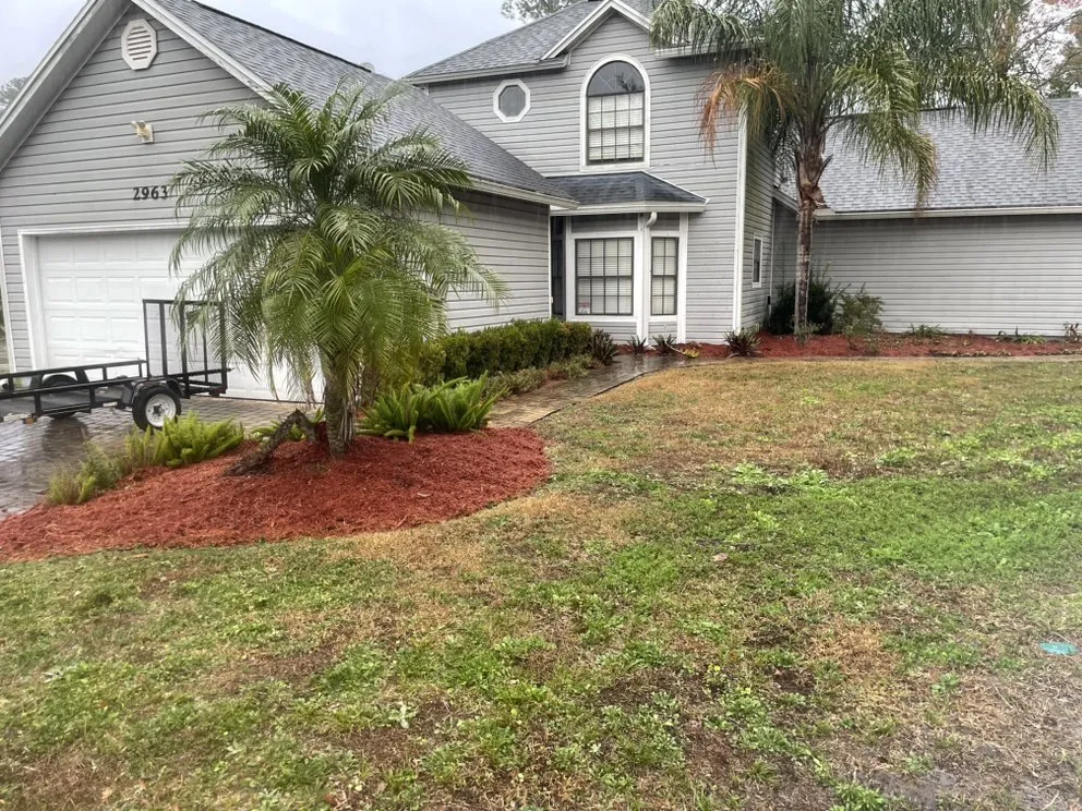 Top-rated yard cleanup service in Jacksonville, FL - Fla lawn pros