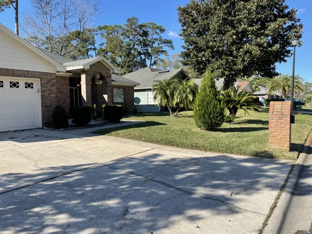 Local landscape installation experts serving Jacksonville, FL - Fla lawn pros