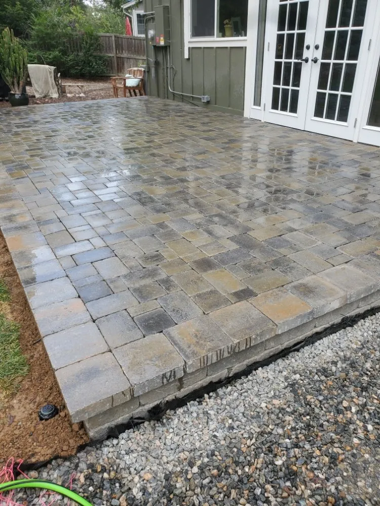 Trusted yard maintenance for homes in Aurora, CO by Flaco Landscapes