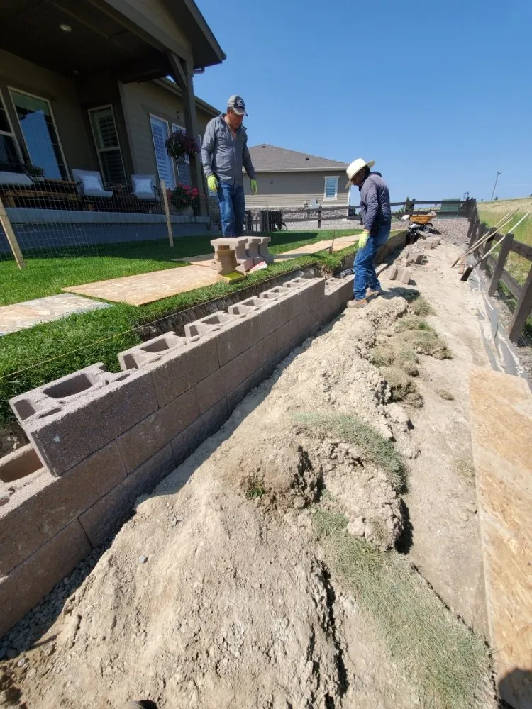 Top-rated landscaping services for beautiful yards across Aurora, CO - Flaco Landscapes