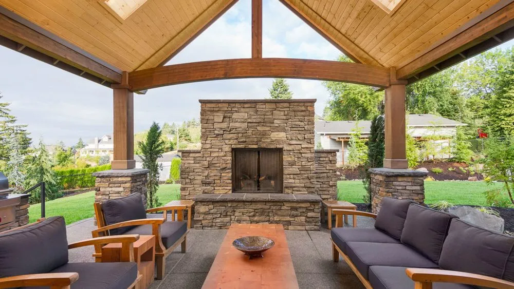 Custom residential landscaping in Grapevine, TX - FlagScaping