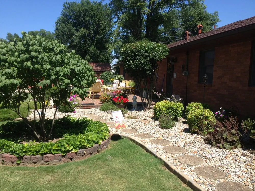 Trusted landscape design in Owensboro, KY by Flaspoehler Landscaping