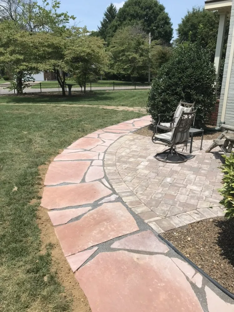 Reliable outdoor landscaping experts serving Owensboro, KY - Flaspoehler Landscaping