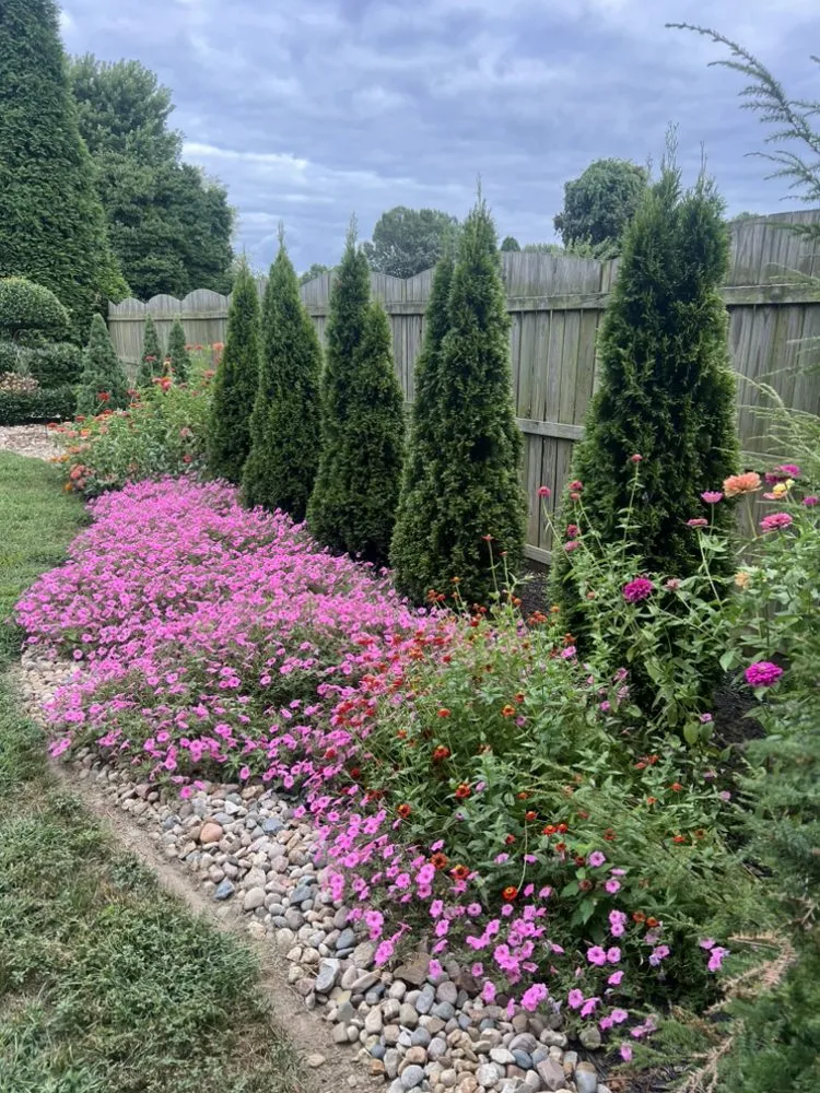 Expert residential landscaping in Owensboro, KY - Flaspoehler Landscaping