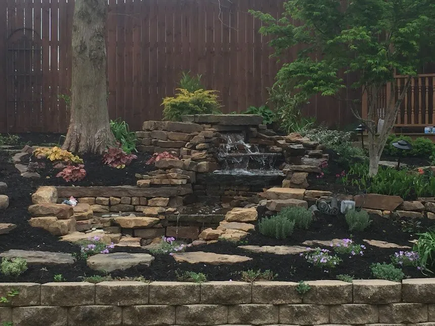 Top-rated residential landscaping experts serving Owensboro, KY - Flaspoehler Landscaping