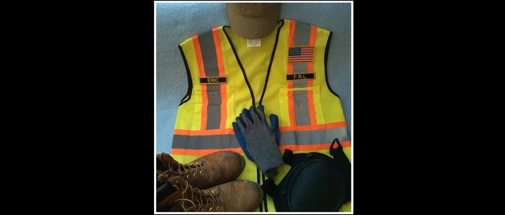 Local yard cleanup service for homes in Philadelphia, PA by Flat Rate Labor