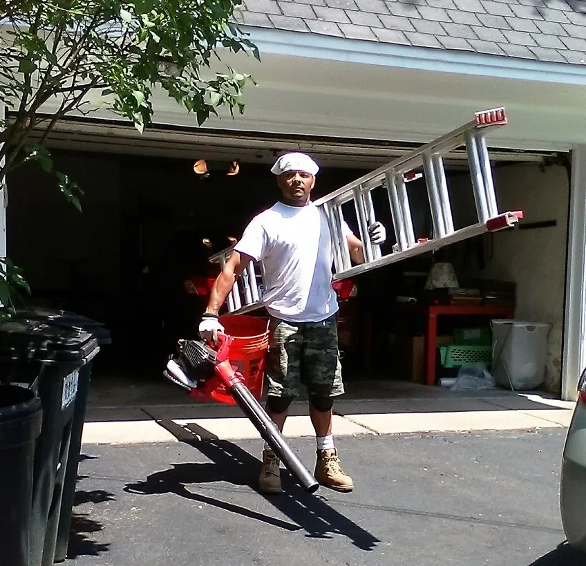 Trusted garden landscaping in Philadelphia, PA by Flat Rate Labor