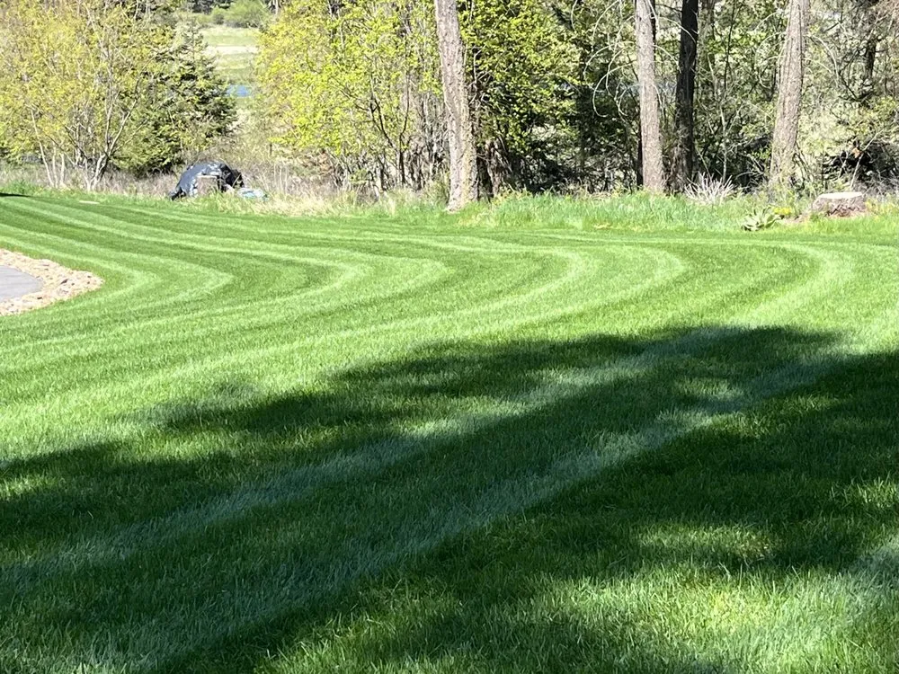 Top-rated landscaping services in Kalispell, MT - Flathead Cut