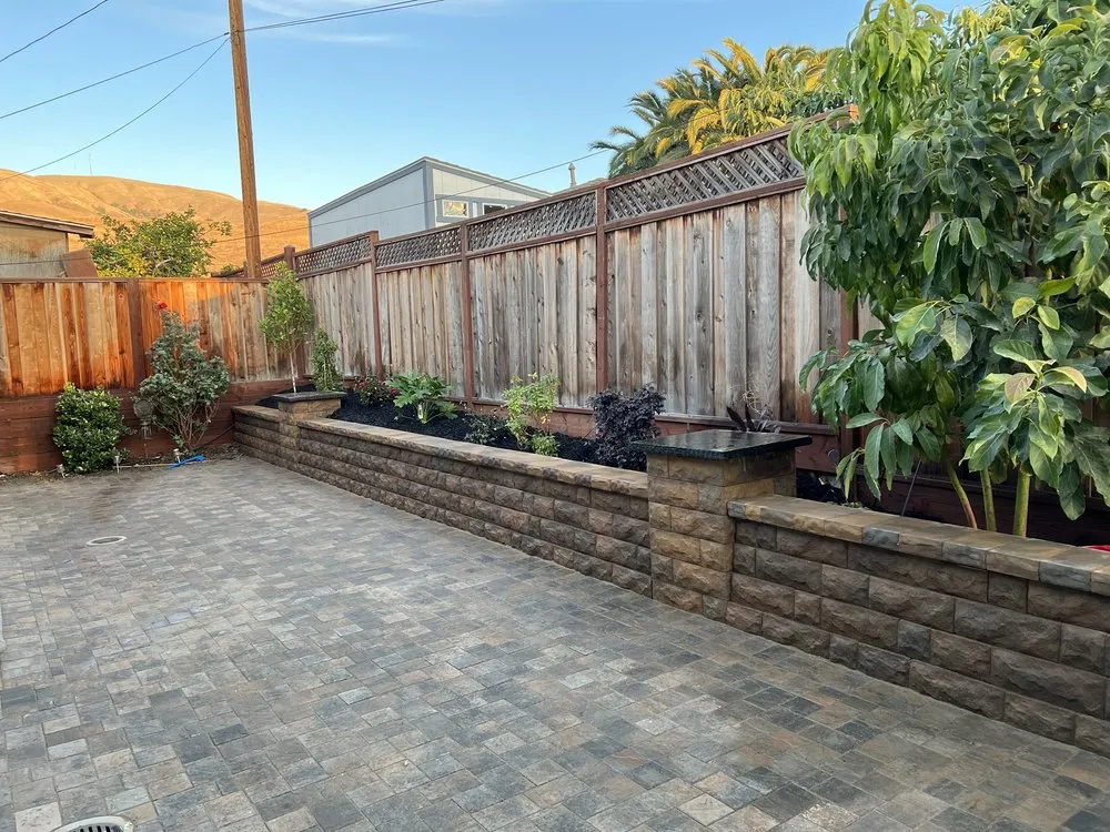 Expert yard cleanup service in San Jose, CA by Flatstone Landscaping