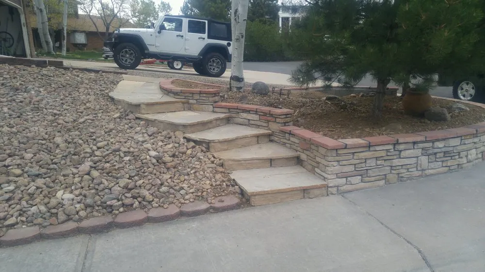 Custom residential landscaping experts serving Broomfield, CO - Flatwork Plus