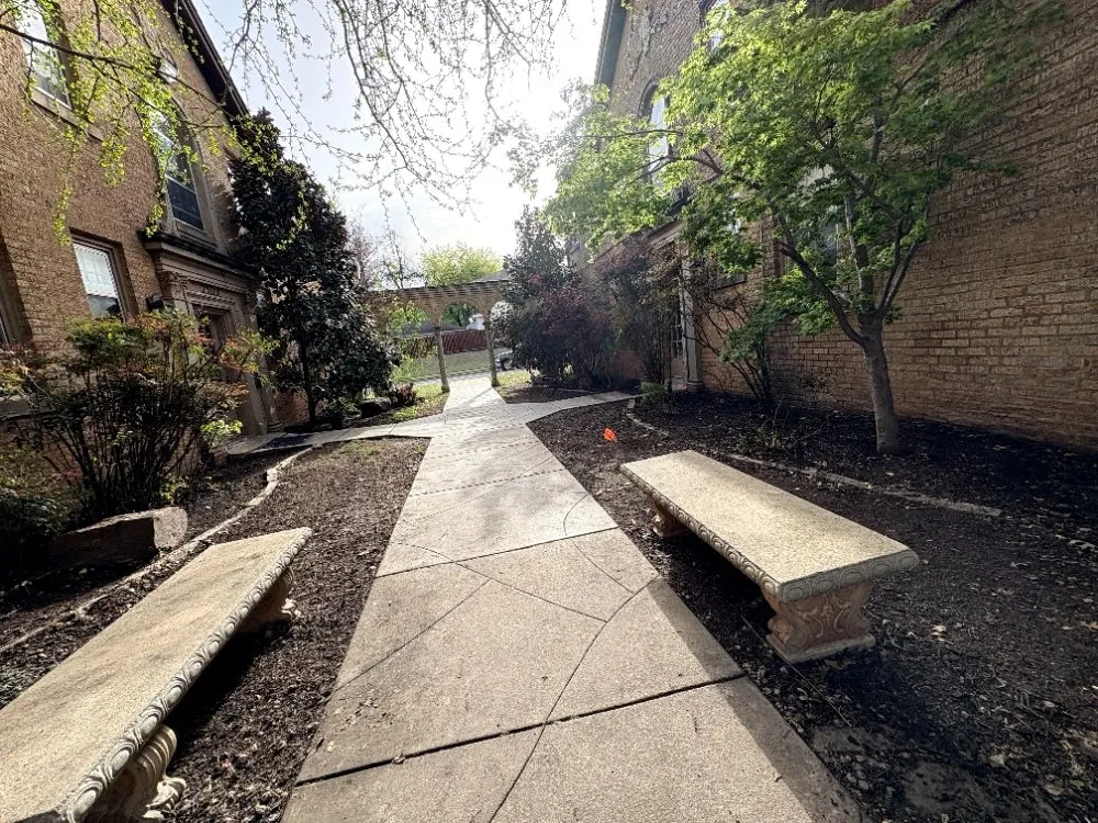 Professional yard cleanup service with custom design in Mustang, OK by Flawless Concepts