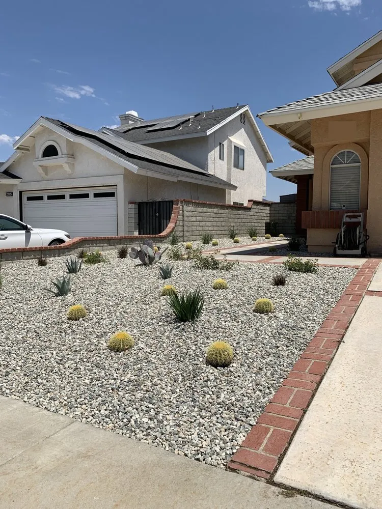 Reliable residential landscaping experts serving Santa Clarita, CA - Flawless Gardens
