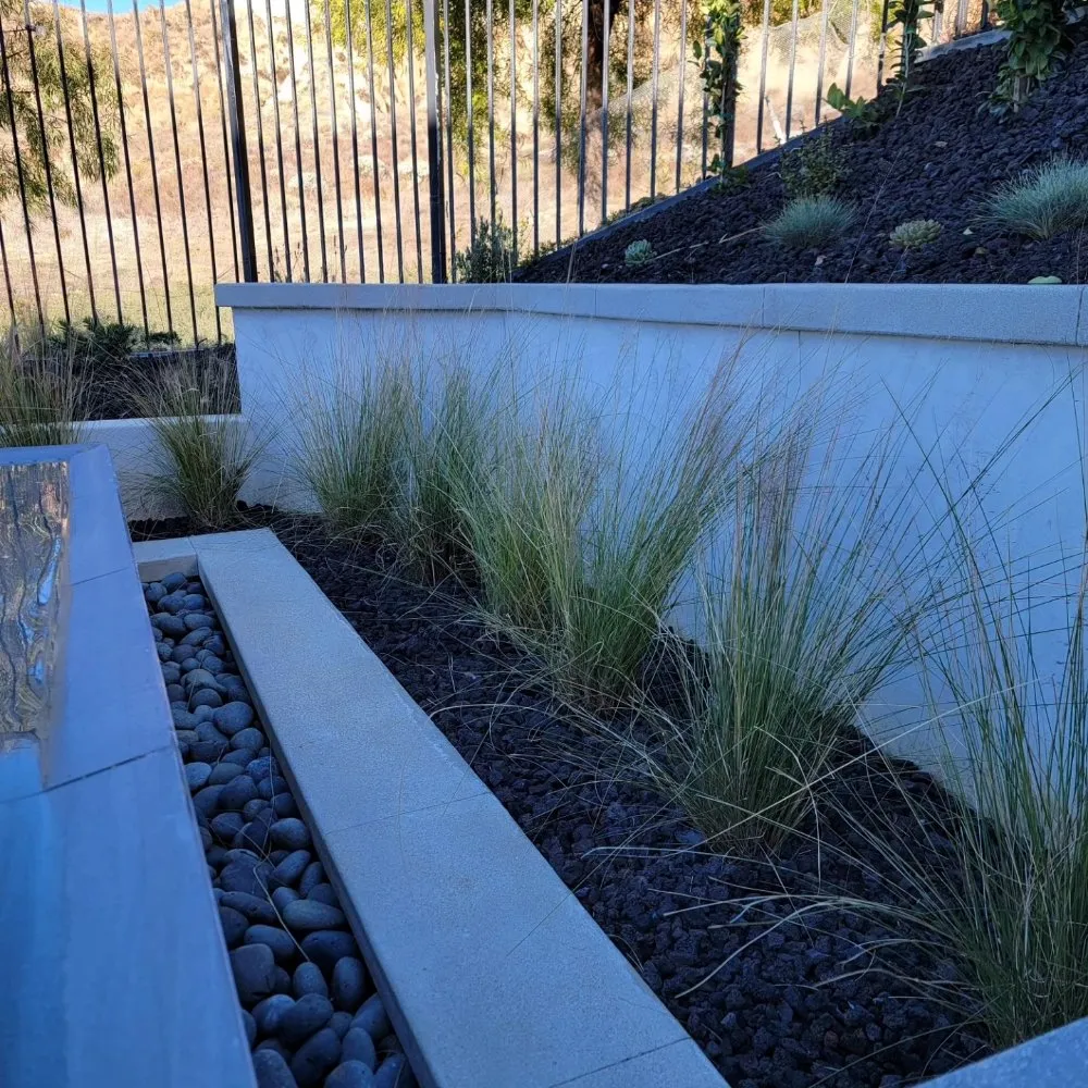 Expert outdoor landscaping in Santa Clarita, CA - Flawless Gardens