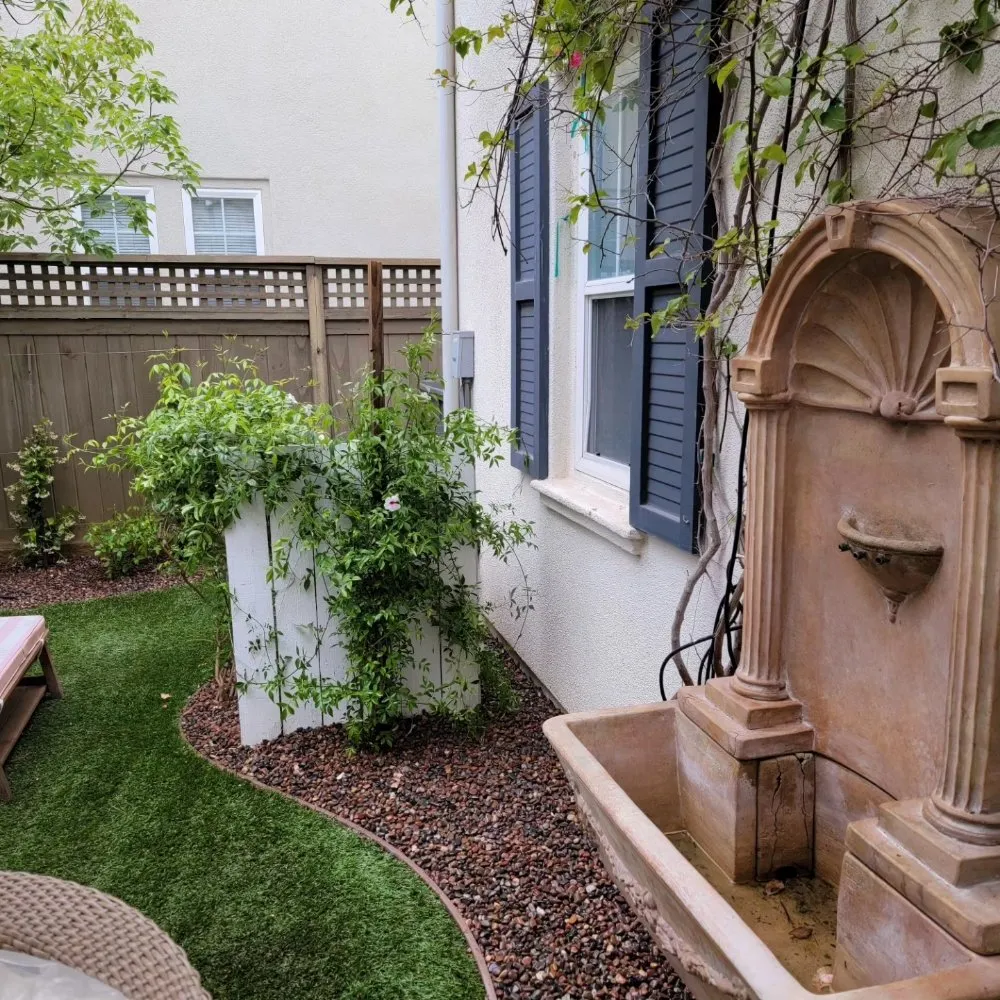 Local landscaping services in Santa Clarita, CA - Flawless Gardens