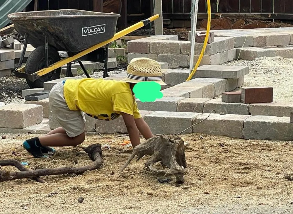 Expert landscaping services experts serving Ottawa, IL - Flawless Landscaping