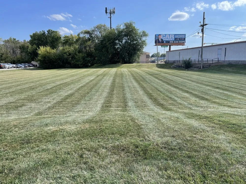 Affordable garden landscaping for beautiful yards in Carlisle, IA by Flawless Lawns