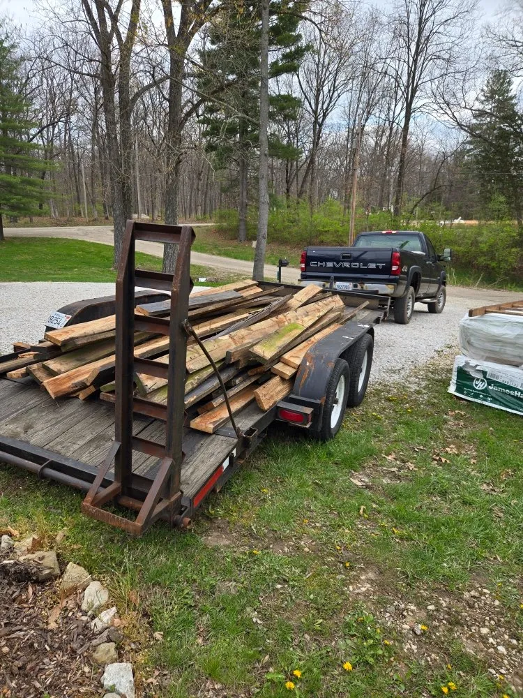 Top-rated yard cleanup service for beautiful yards in Effingham, IL by Flawless Property Solutions