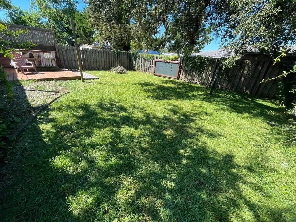 Affordable lawn mowing service in Port Orange, FL - Flawless Reflections