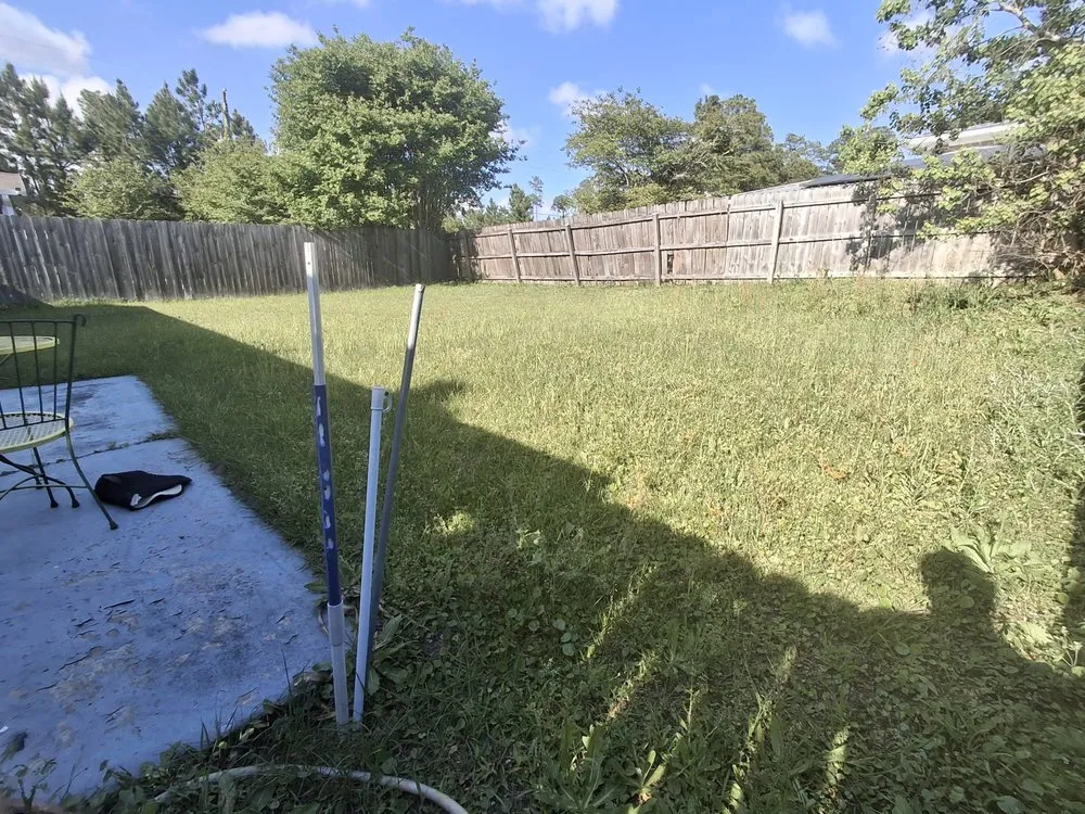 Affordable landscape installation for homes in Mary Esther, FL by Flawless Turf