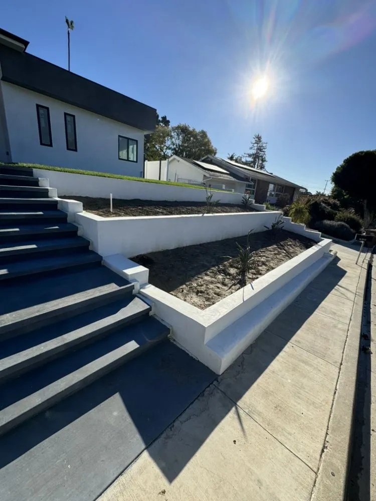 Affordable yard maintenance for year-round maintenance across Oxnard, CA - FLE Landscape & Construction