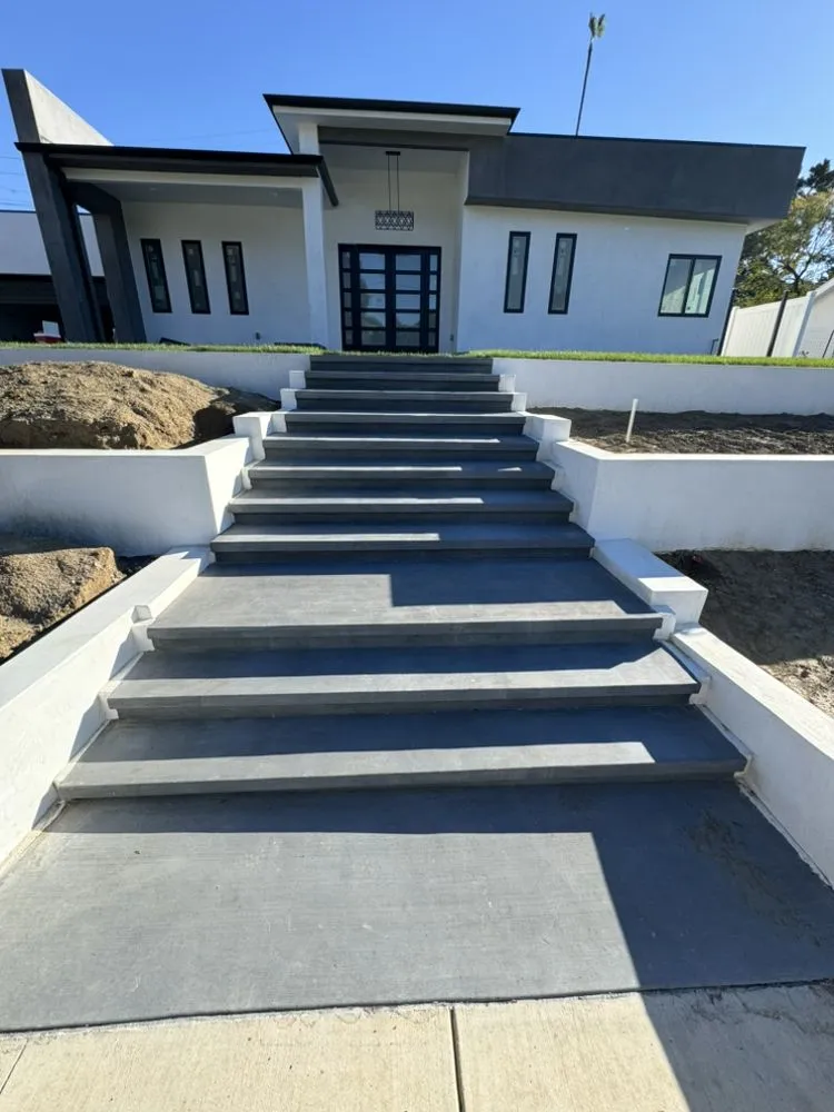 Custom landscape installation experts serving Oxnard, CA - FLE Landscape & Construction