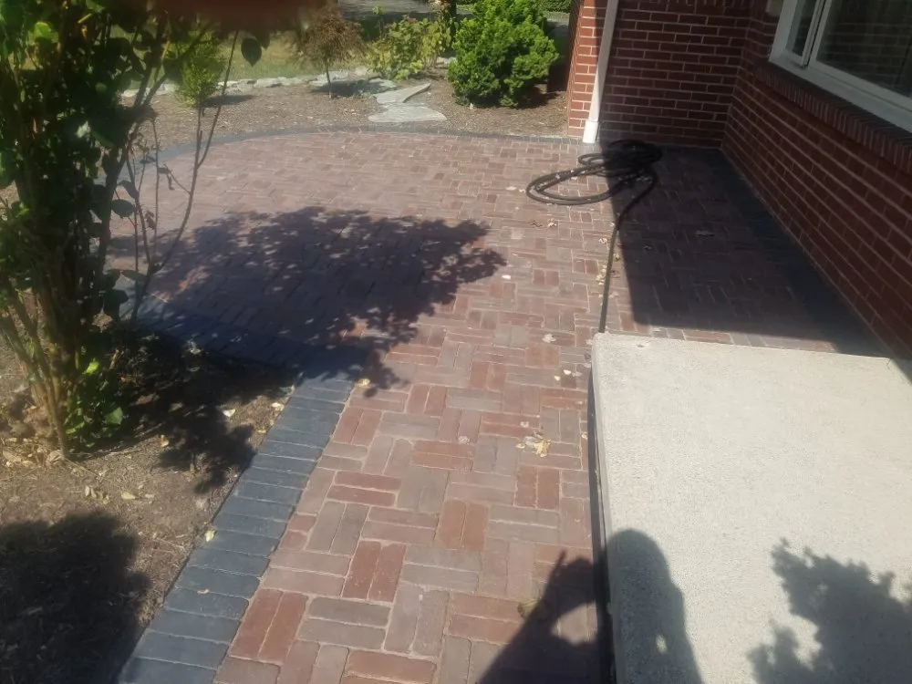 Custom outdoor landscaping experts serving Olmsted Falls, OH - Fleck & Son's Landscape Service