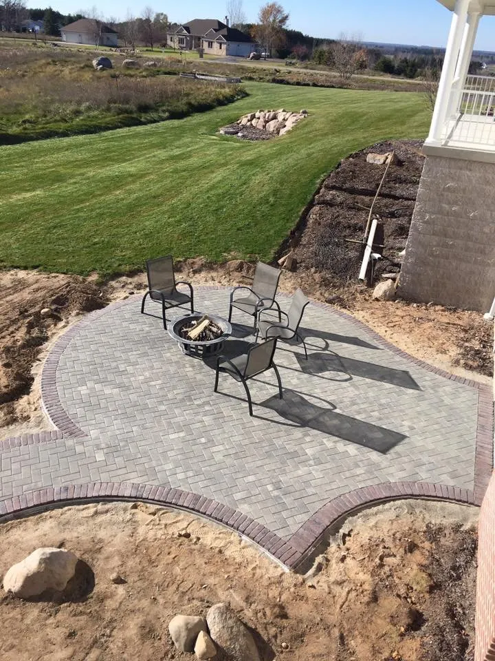Reliable yard maintenance with custom design across Neenah, WI - Fleming Group