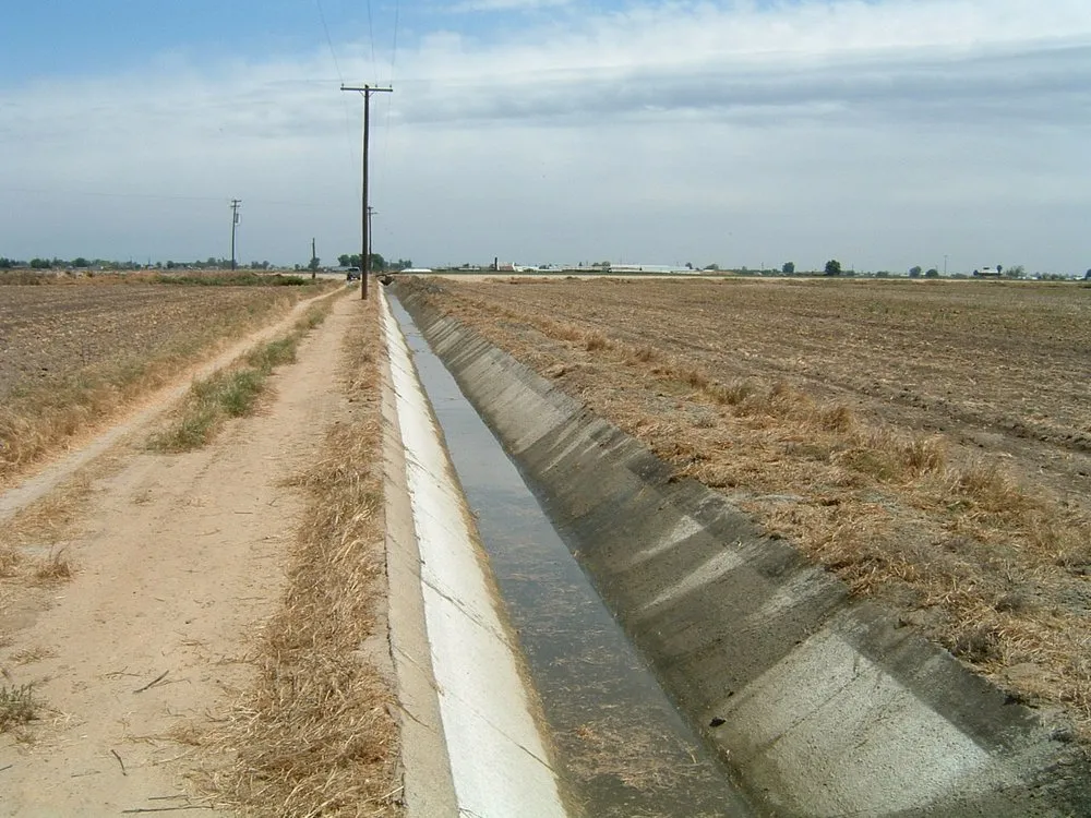 Affordable lawn care service near you across Turlock, CA - Fletcher Landscape Maintenance