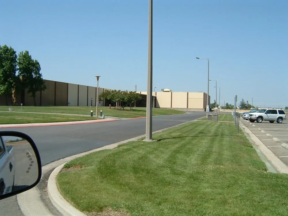 Affordable yard cleanup service for homes across Turlock, CA - Fletcher Landscape Maintenance