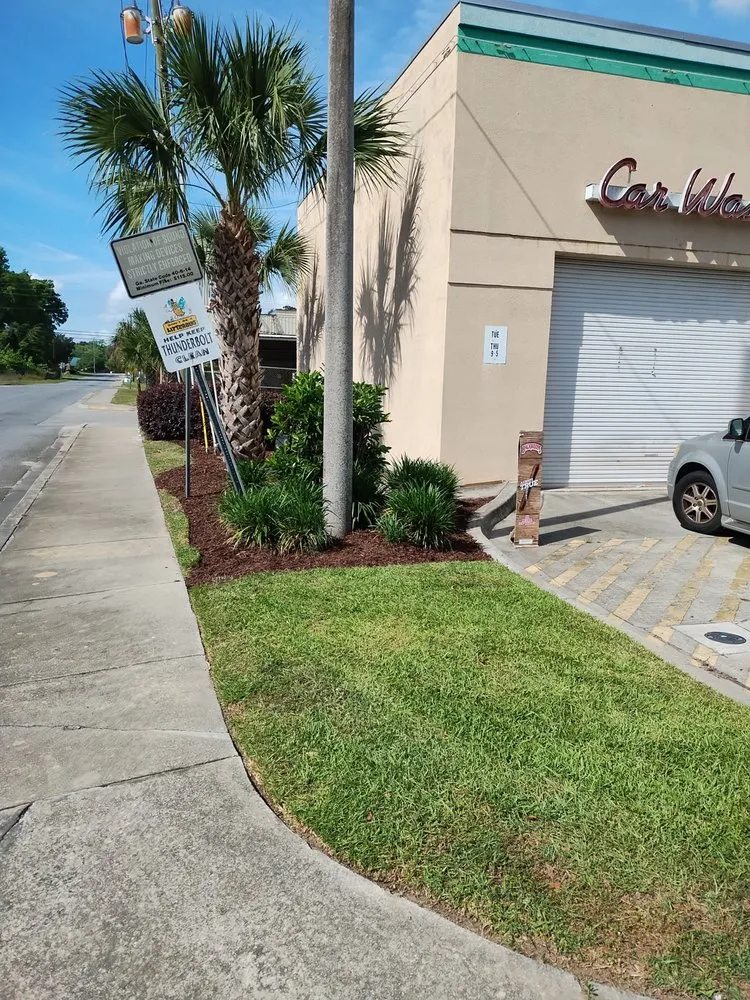 Custom outdoor landscaping in Savannah, GA - Fletchers Loving Lawns