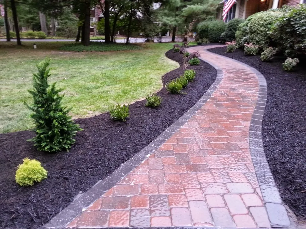 Professional outdoor landscaping for homes in Mount Laurel, NJ by Fleur De Lis Hardscaping