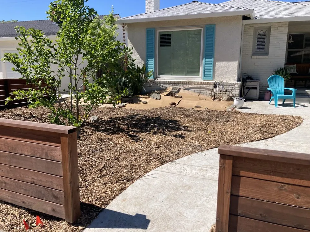 Local landscape installation for beautiful yards in Sacramento, CA by Fleur Gardening