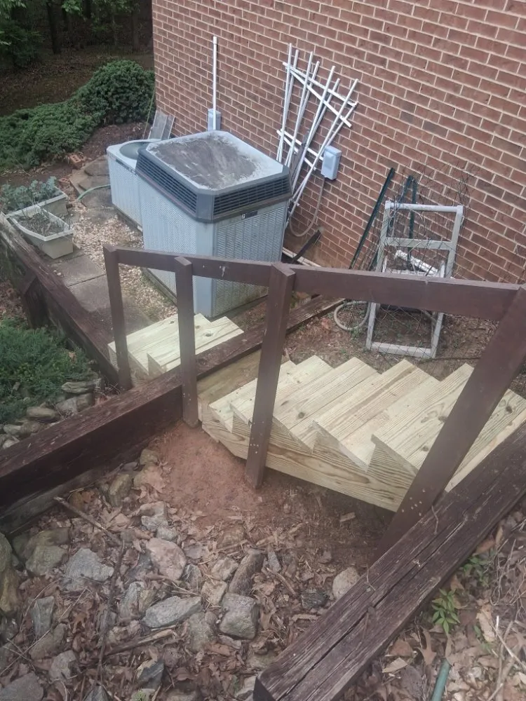 Expert residential landscaping near you in Seneca, SC by Flewwellins Lawn and Maintenance