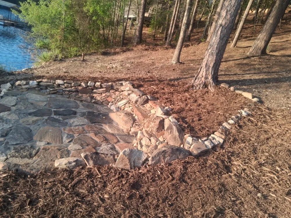 Top-rated landscape installation in Seneca, SC by Flewwellins Lawn and Maintenance