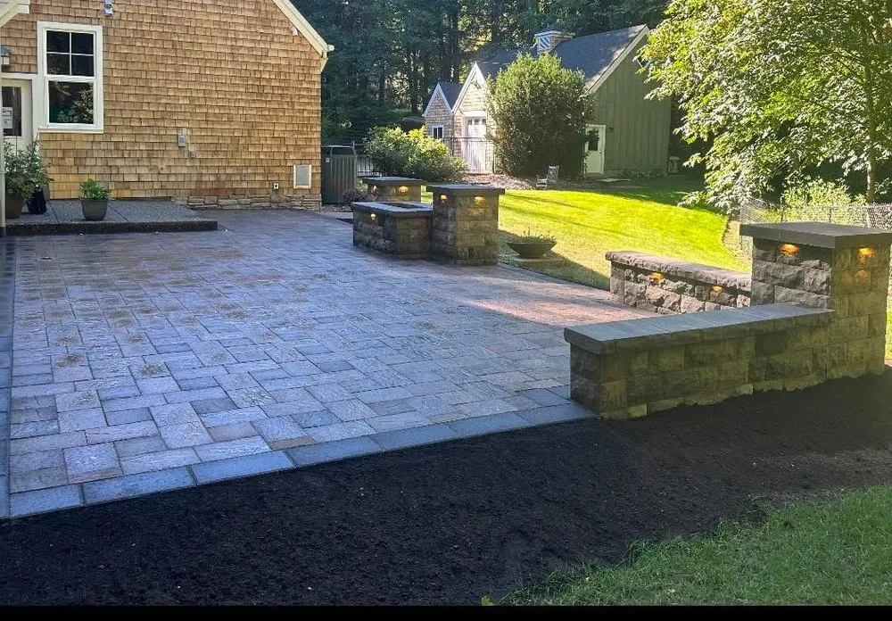 Reliable yard cleanup service in Independence, OR by Flintstone Hardscapes