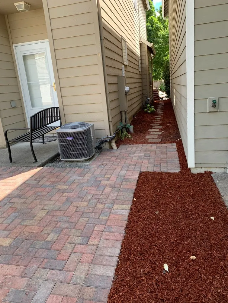 Local lawn mowing service with custom design in Independence, OR by Flintstone Hardscapes