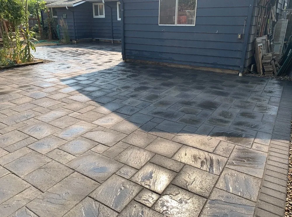 Top-rated landscaping services experts serving Independence, OR - Flintstone Hardscapes