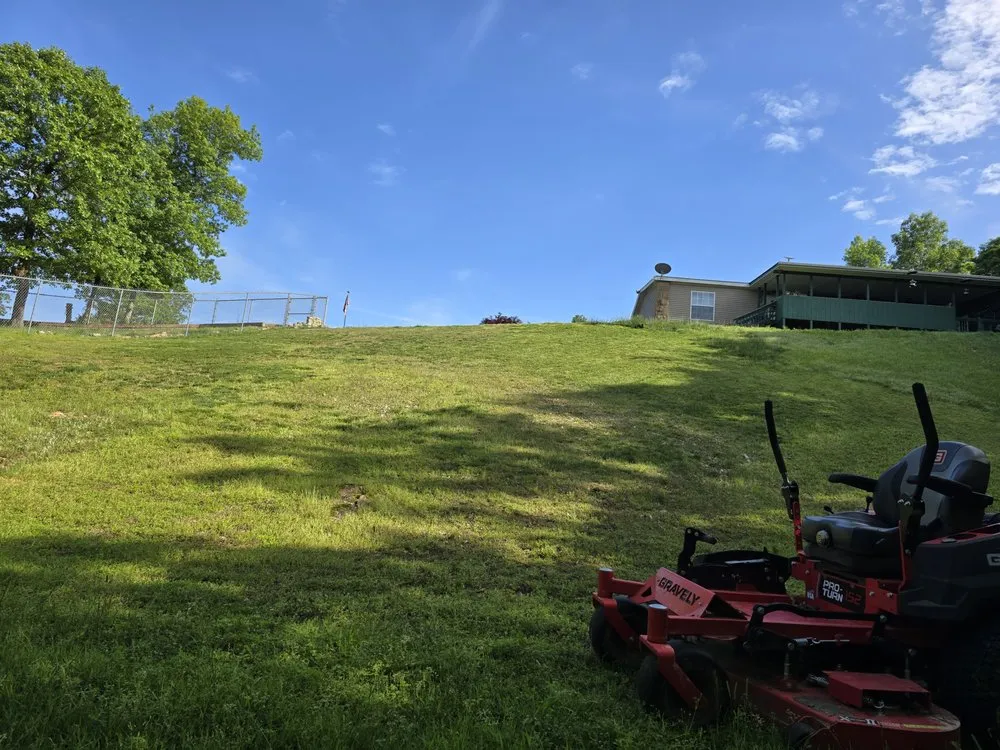 Top-rated lawn care service for year-round maintenance in Hot Springs, AR by Flintstones Lawn Service