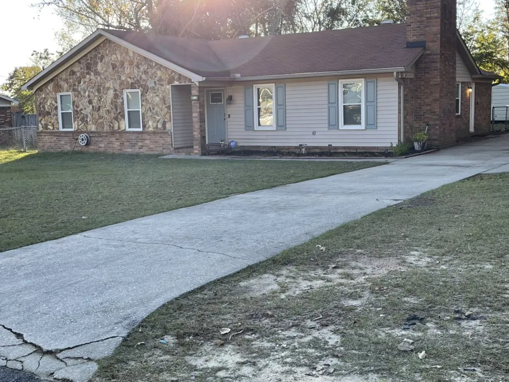 Local yard cleanup service in Augusta, GA by Flips Exterior Cleaning Services
