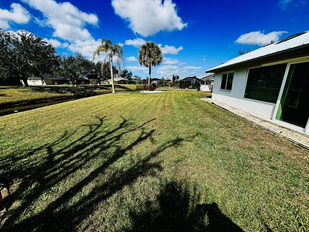Custom outdoor landscaping in North Port, FL by Flo Lawn Landscaping