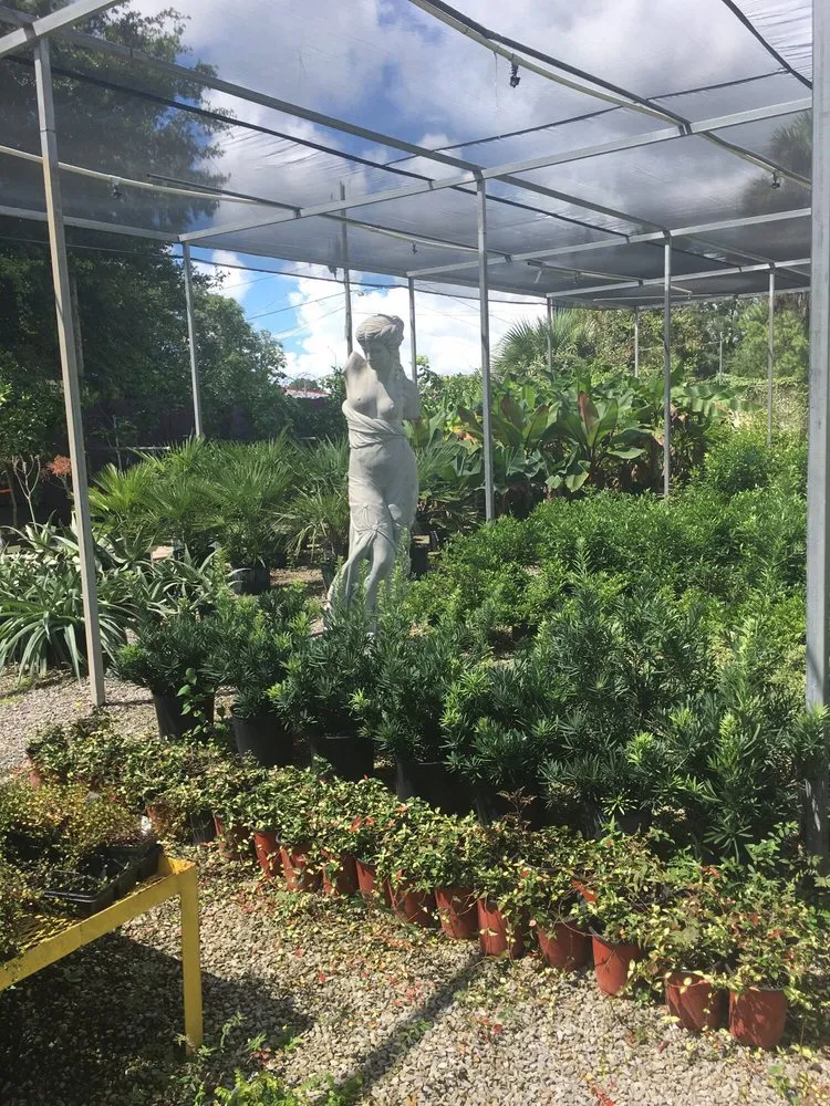 Reliable landscaping services in Pensacola, FL - Floral Tree Gardens