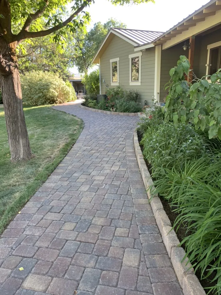 Custom yard cleanup service with custom design across Pasco, WA - Florascapes West