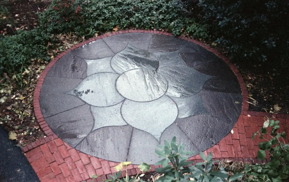 Expert lawn care service near you in Salem, MA by Florentine Renaissance Masonry