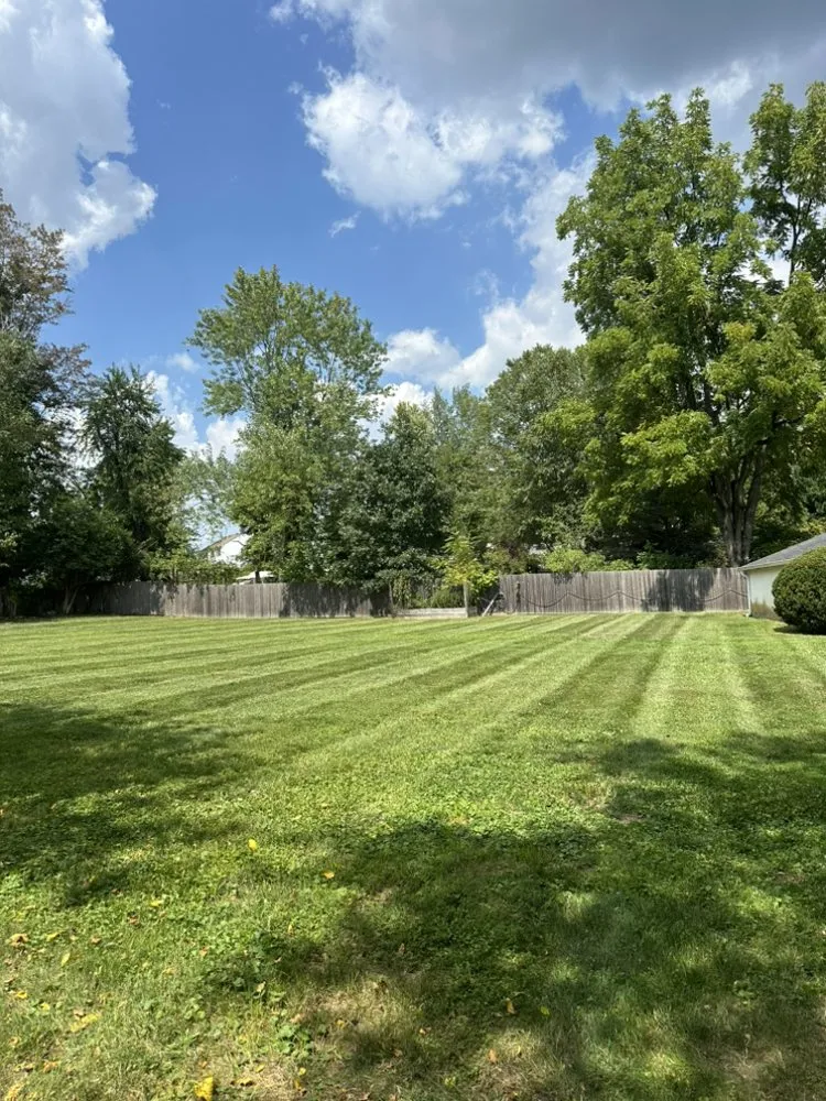 Local residential landscaping in Erdenheim, PA - Flores Aldana Lawn Care