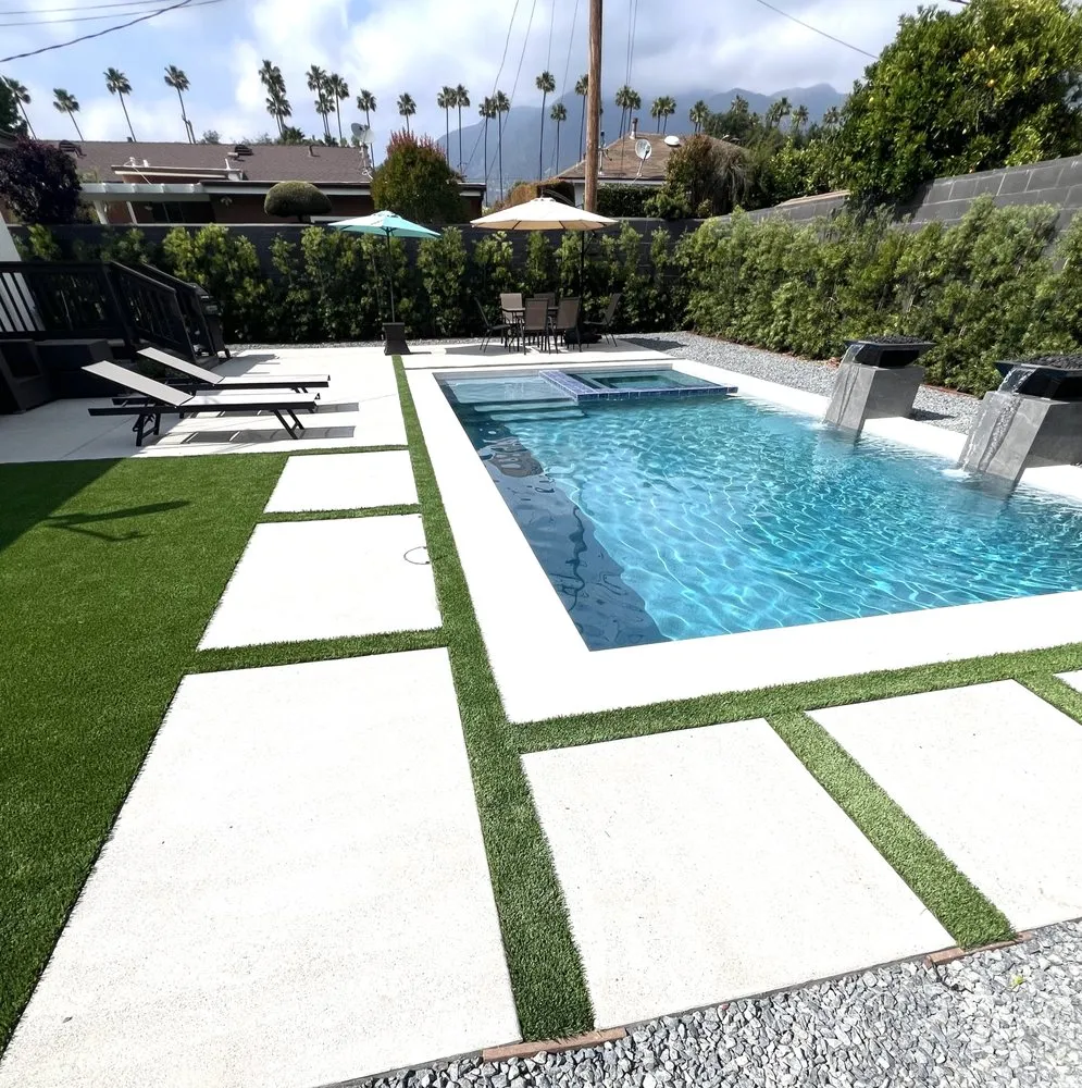 Professional lawn mowing service for homes across Los Angeles, CA - Flores Artscape