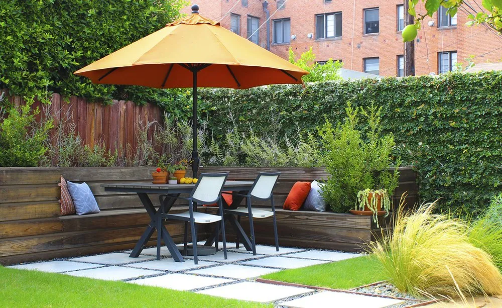 Local yard maintenance in Los Angeles, CA by Flores Artscape