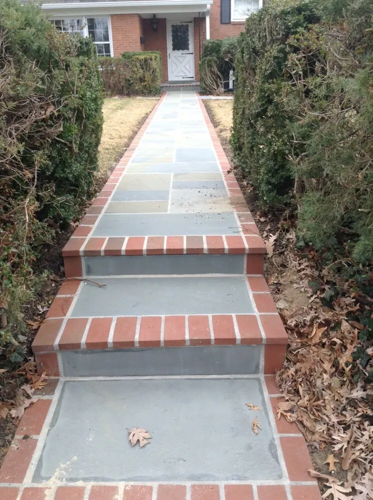 Affordable lawn mowing service for homes in Silver Spring, MD by Flores Construction & Landscaping