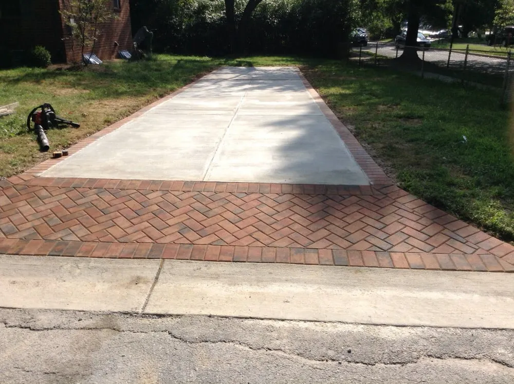 Local yard cleanup service in Silver Spring, MD - Flores Construction & Landscaping