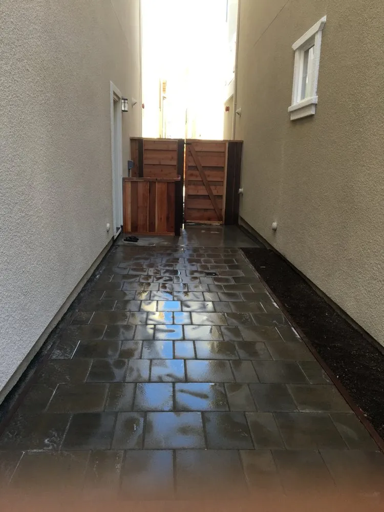 Reliable garden landscaping for beautiful yards across Menlo Park, CA - Flores Gardening and Landscaping