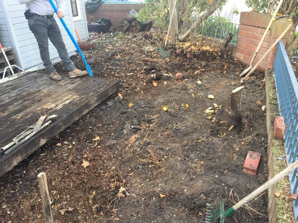 Affordable yard cleanup service near you across Menlo Park, CA - Flores Gardening and Landscaping